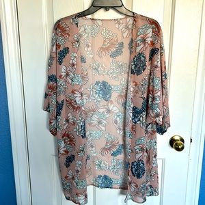 Pretty flowered kimono